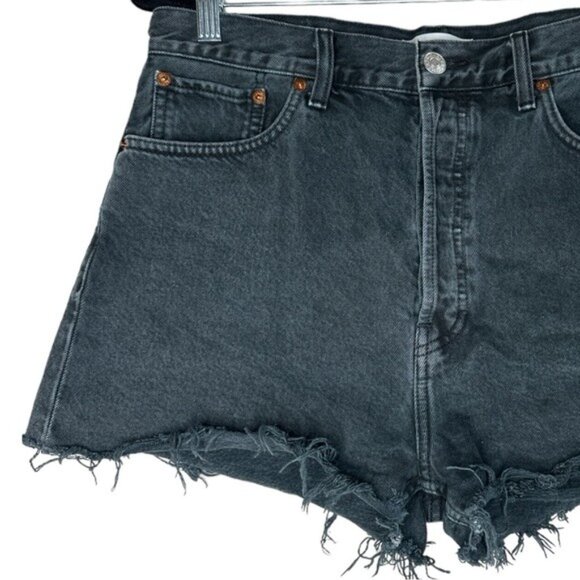 RE/DONE High Rise Washed Black Cut Off Denim Shorts Size 30 - Picture 2 of 12